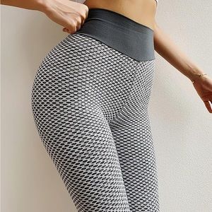 TikTok famous gray leggings